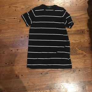 Brandy Melville t shirt dress. fits like an XS